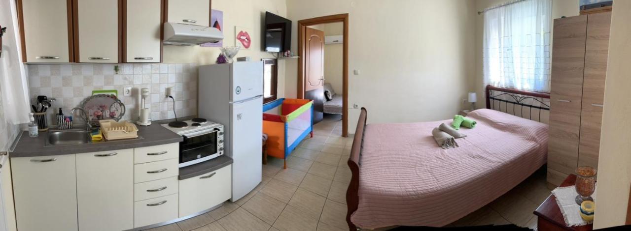 Lia'S Beach House Áyios Nikólaos Luaran gambar
