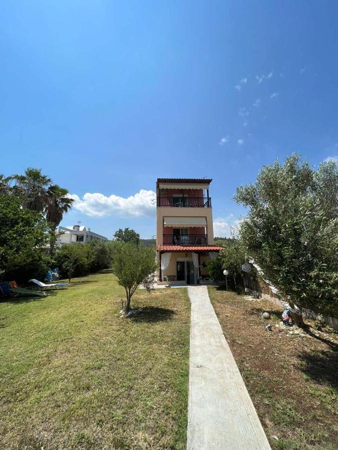Lia'S Beach House Áyios Nikólaos Luaran gambar