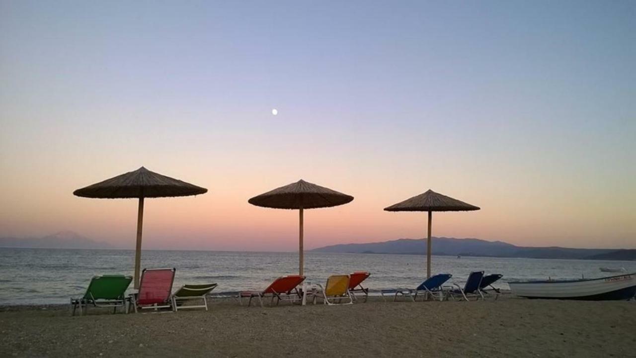 Lia'S Beach House Áyios Nikólaos Luaran gambar
